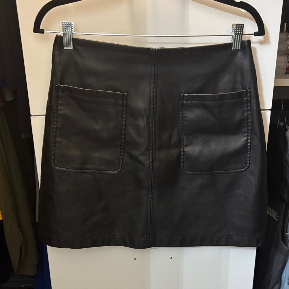 Anthropologie Black Mini Skirt with Front Pockets - Picture 1 of 10